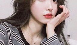 吃瓜网红明星有哪些名字,揭秘当红吃瓜网红明星的璀璨星途